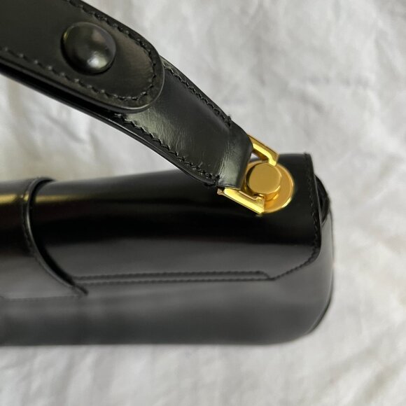 Salvatore Ferragamo Grancini Leather handbag - Picture 5 of 11